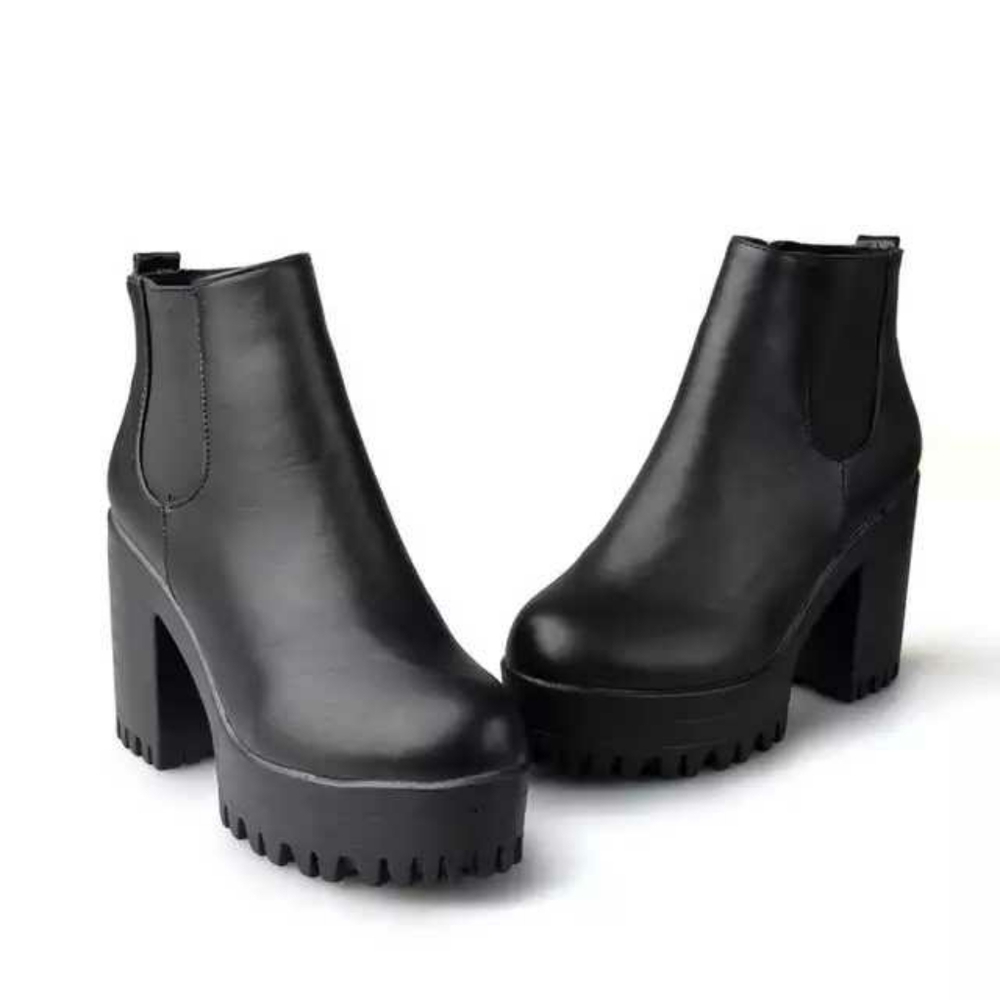 Grunge Platform Ankle Boots - Picture 4 of 6